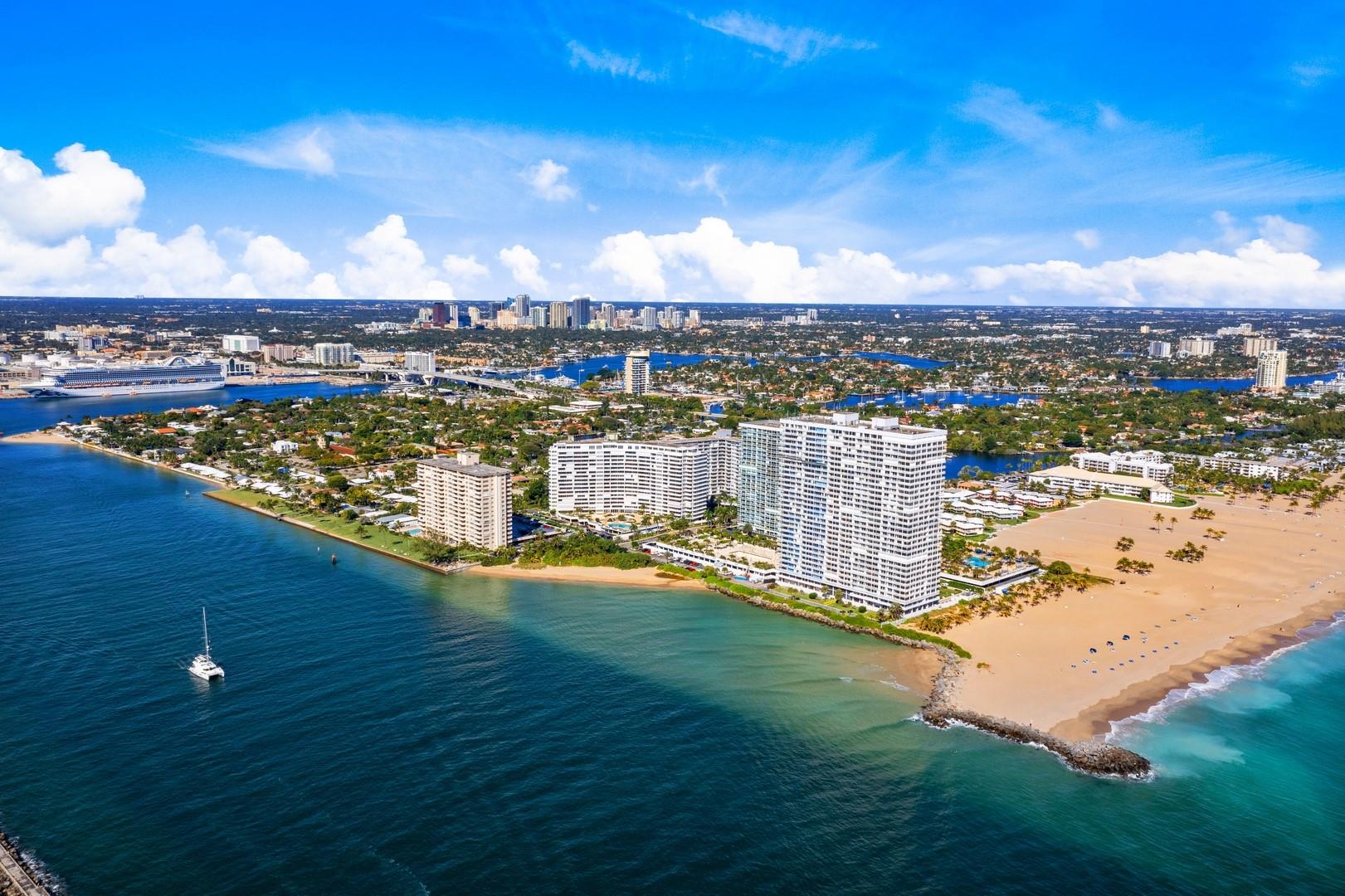 Everglades House Condo - Residential Lease