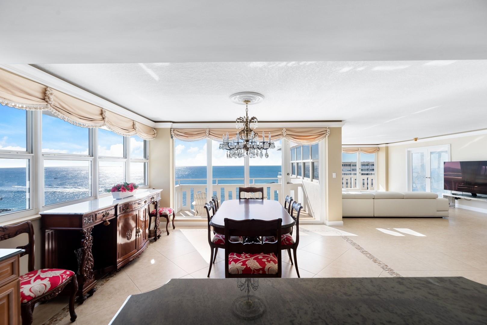 Everglades House Condo - Residential Lease