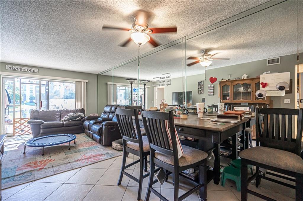 CYPRESS BEND CONDO VII - Residential