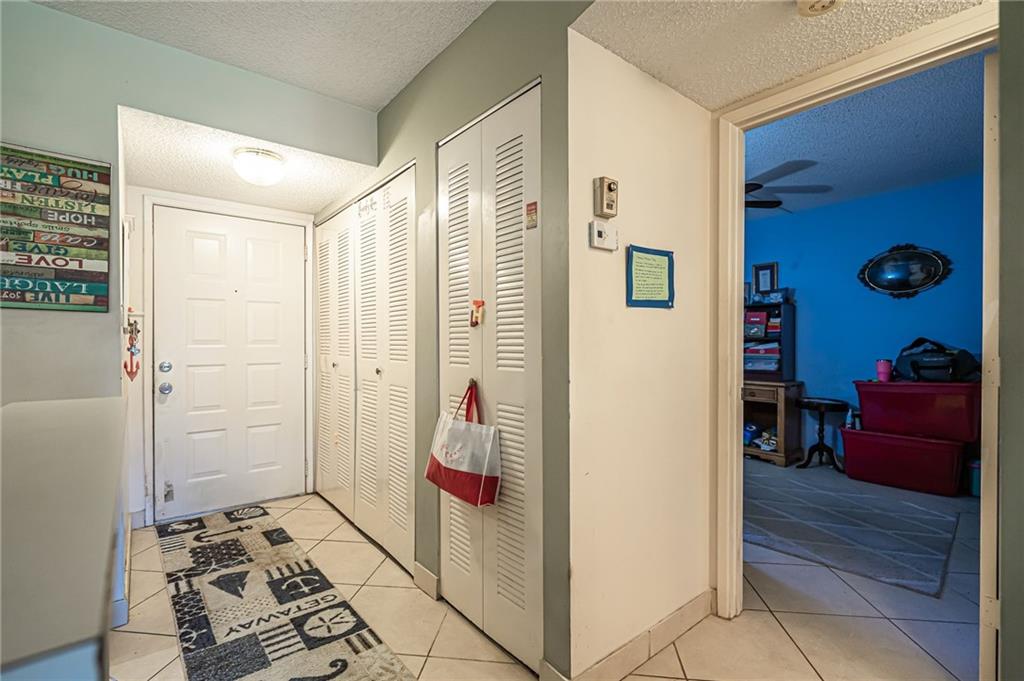 CYPRESS BEND CONDO VII - Residential