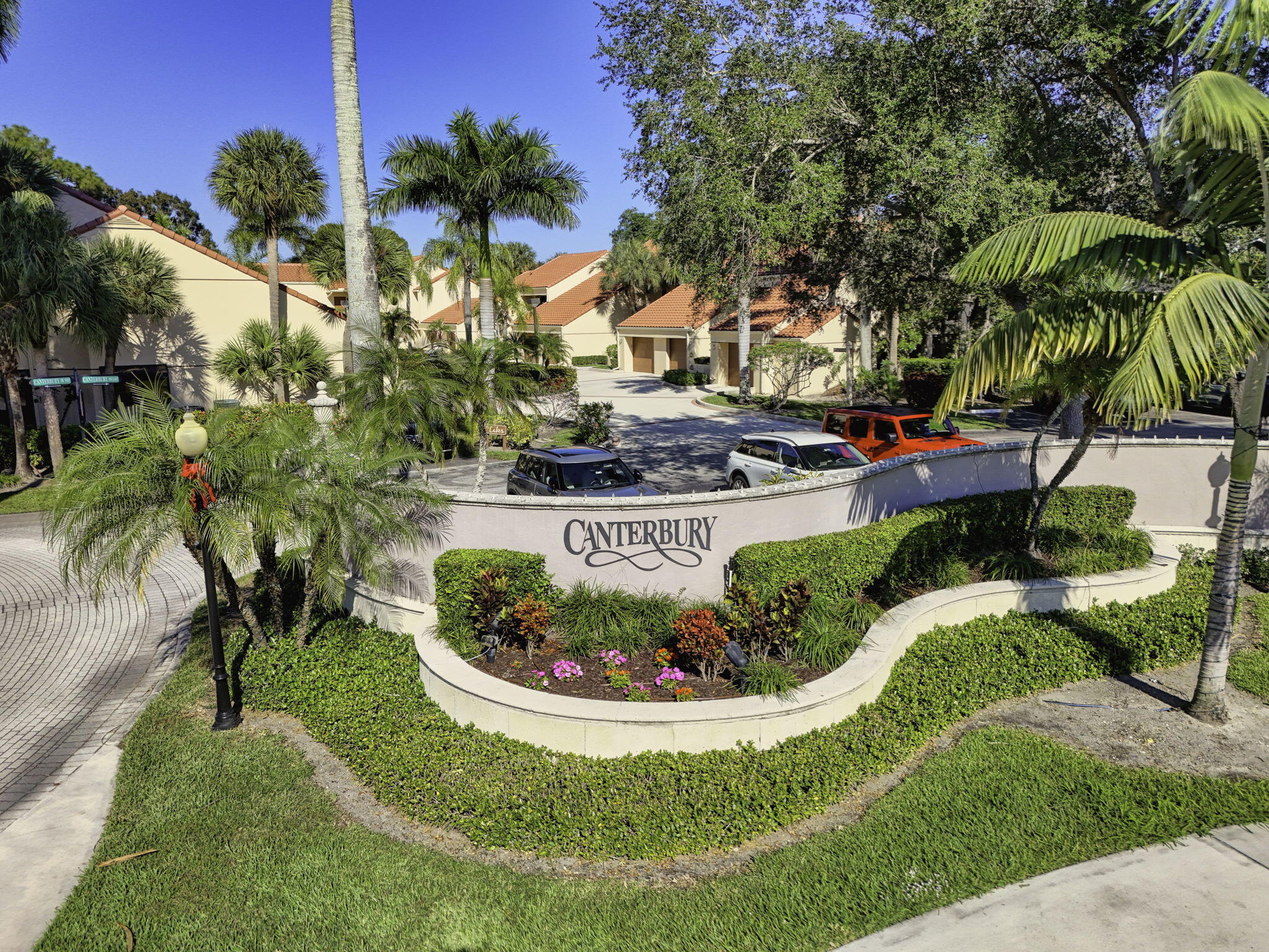 LAKES CONDO - Residential Lease