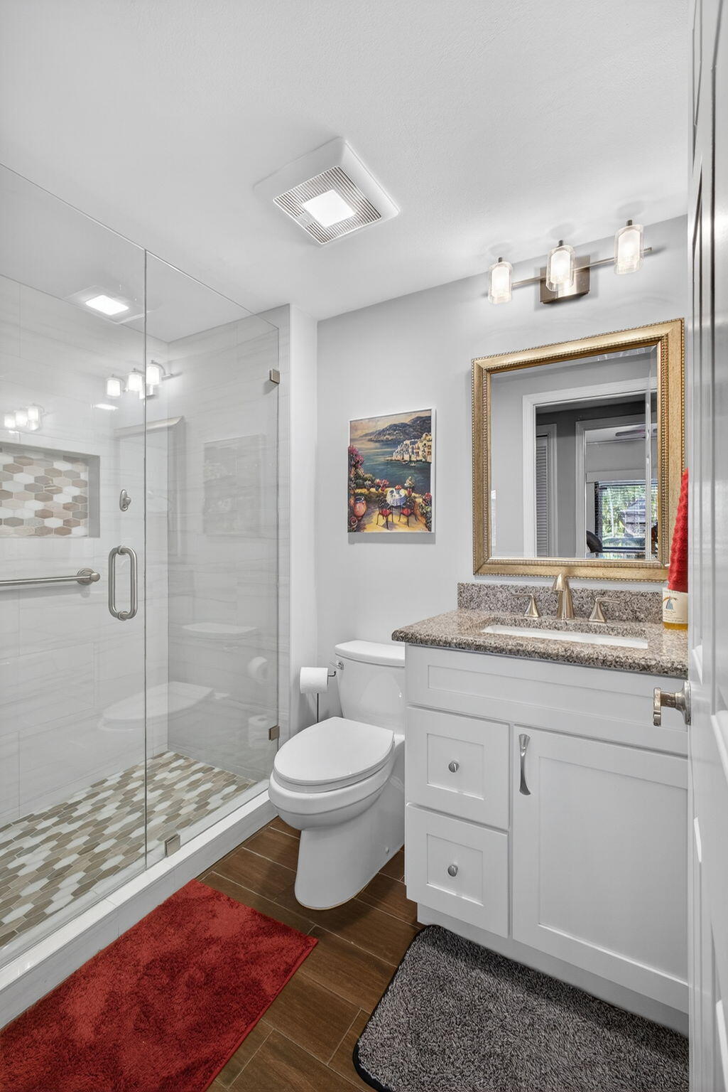 LAKES CONDO - Residential Lease