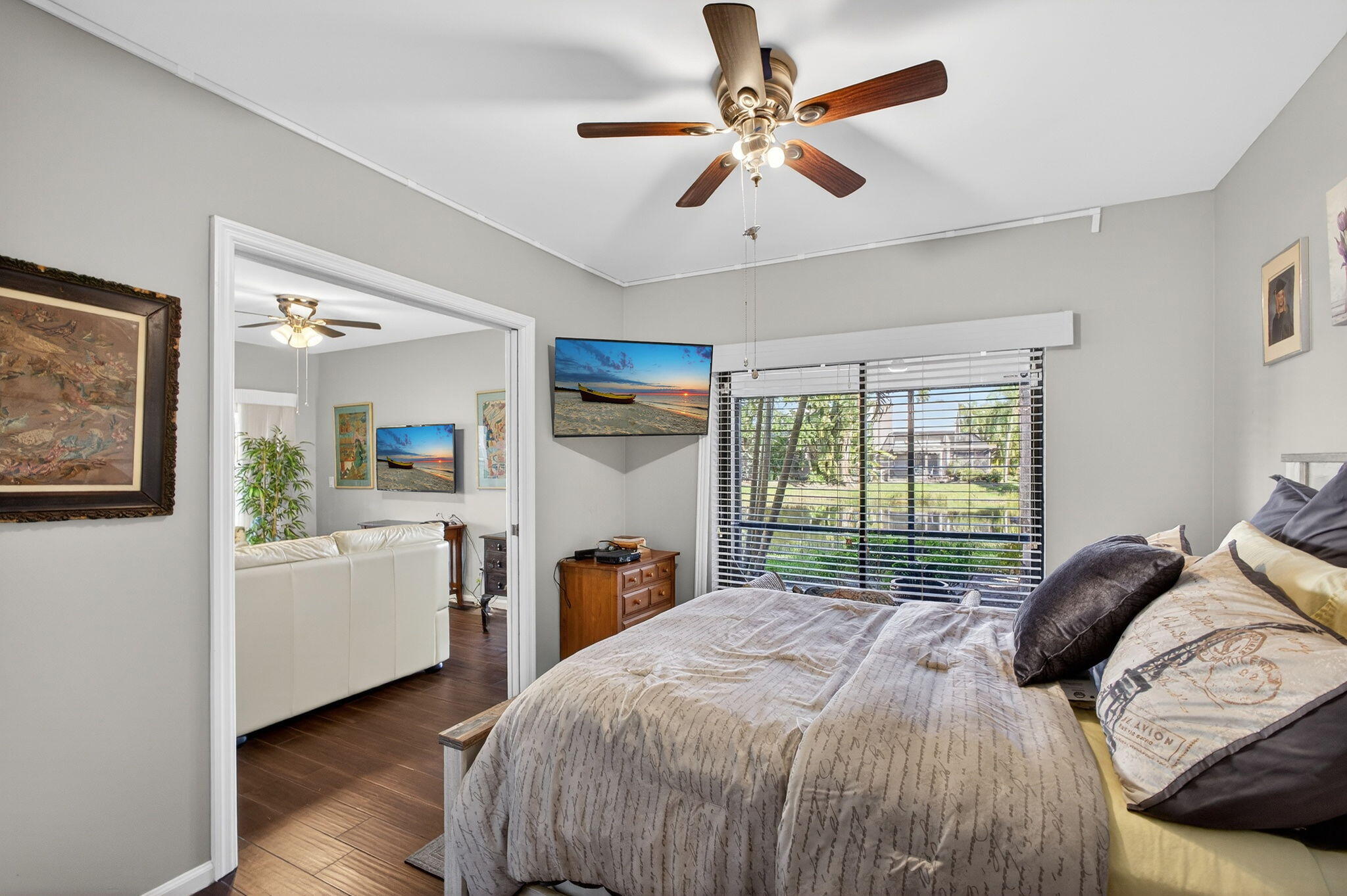 LAKES CONDO - Residential Lease