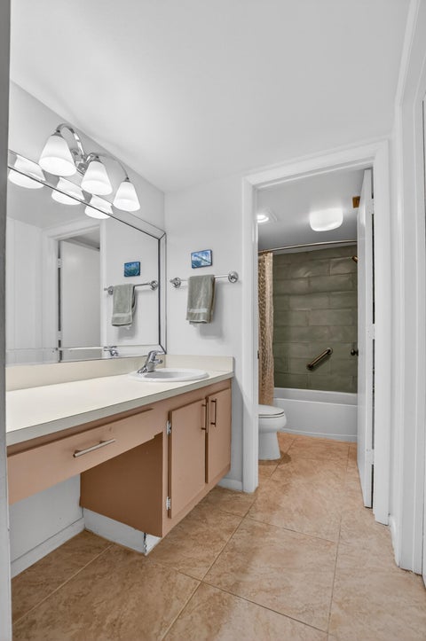 Tiny photo for 265 SE 10th Street #11C, Deerfield Beach, FL 33441 (MLS # B26078876)