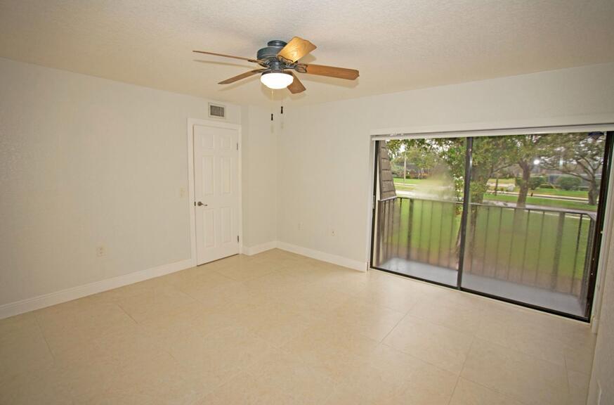 VILLAGE OF SANDALWOOD LAK - Residential Lease