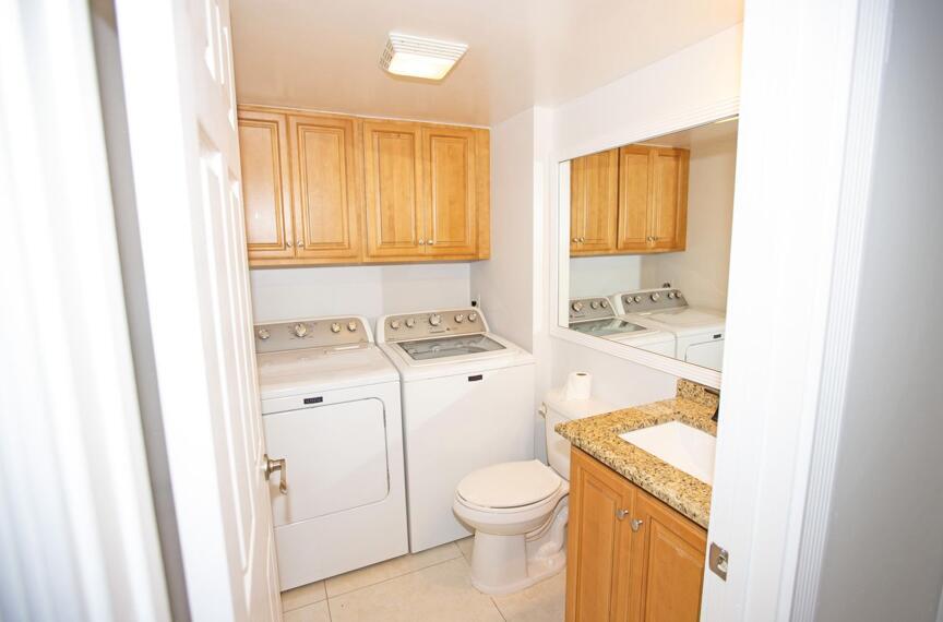 VILLAGE OF SANDALWOOD LAK - Residential Lease