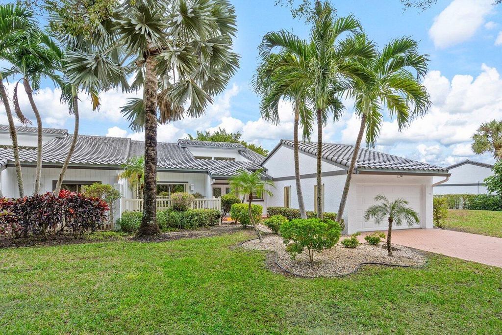 Photo of 53 Hampshire Lane, Boynton Beach, FL 33436 (MLS # R10958846)