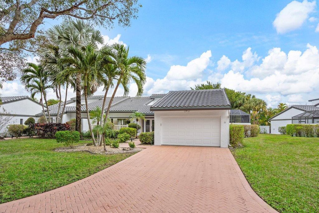 Photo of 53 Hampshire Lane, Boynton Beach, FL 33436 (MLS # R10958846)