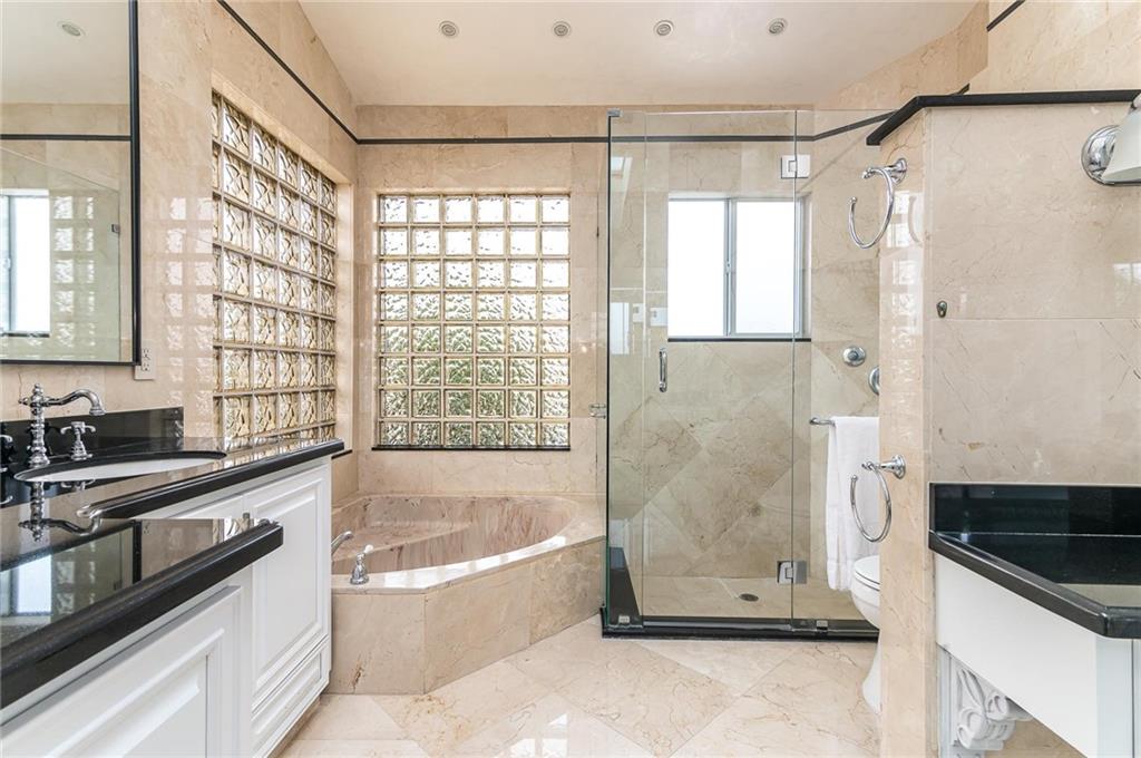 Coral Key Villas 5th Sec - Residential