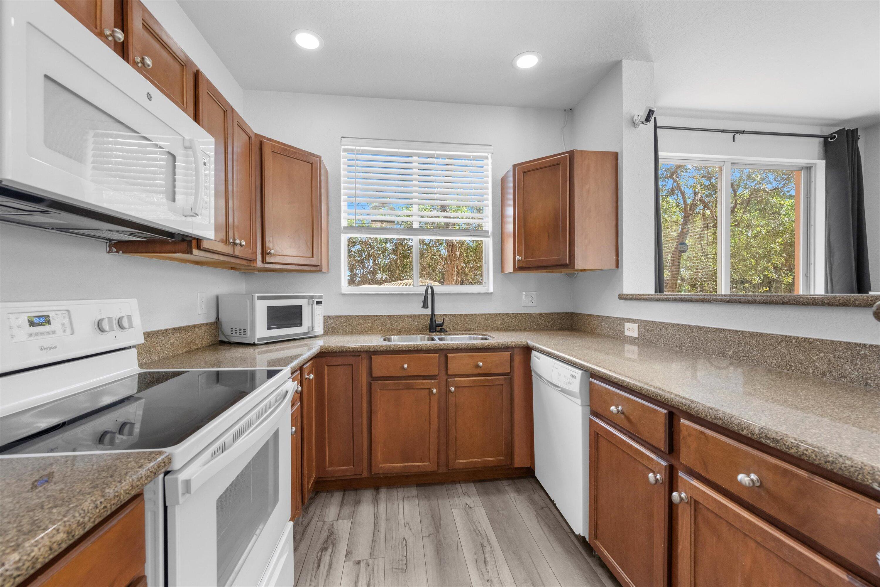 SIERRA BAY - Residential