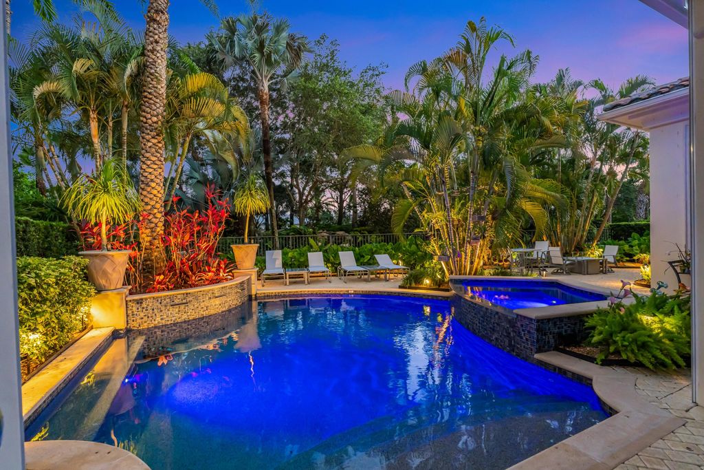 Photo of 11316 Caladium Lane, Palm Beach Gardens, FL 33418 (MLS # B26030462)