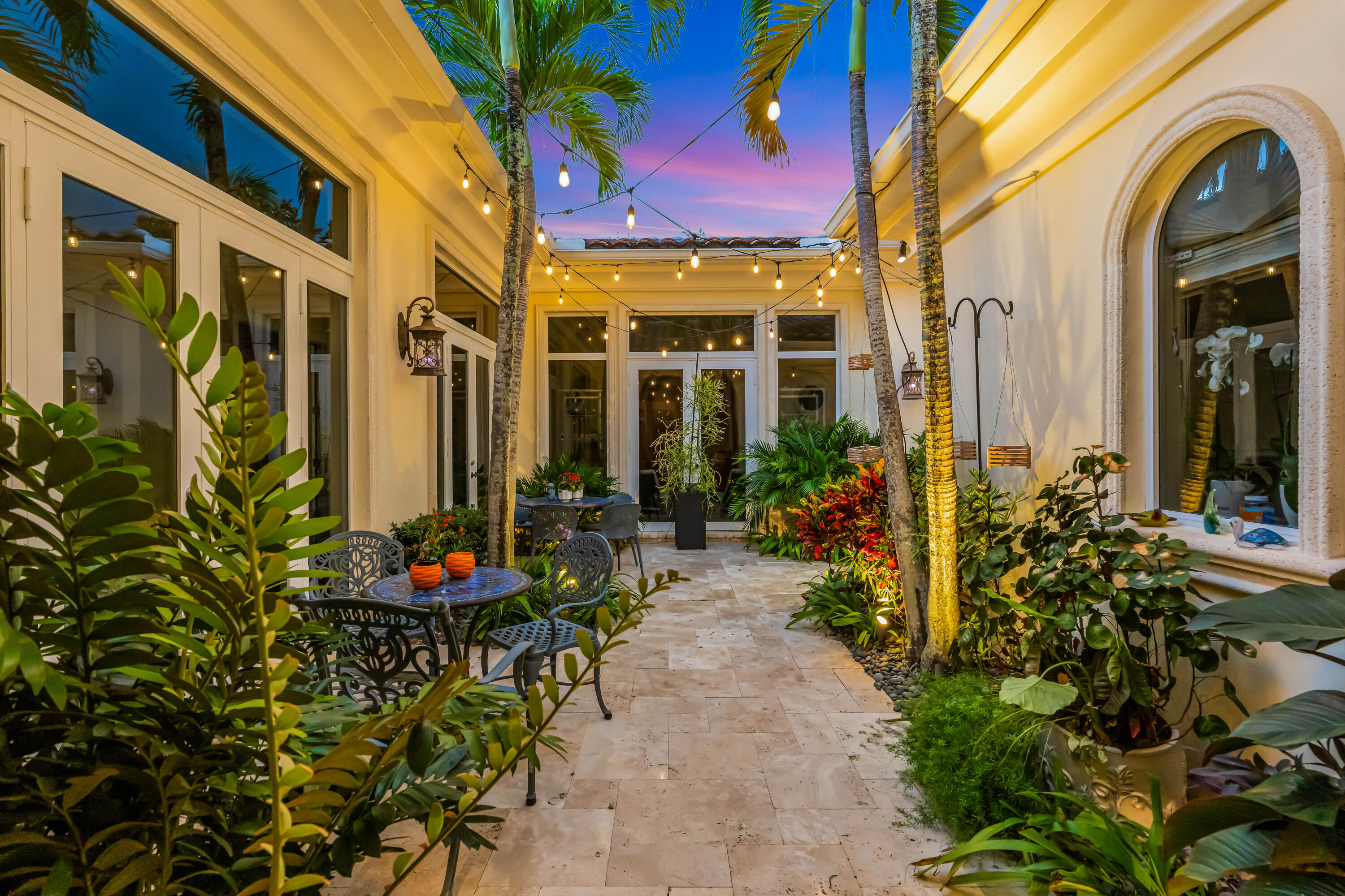 OLD PALM 2 - Residential