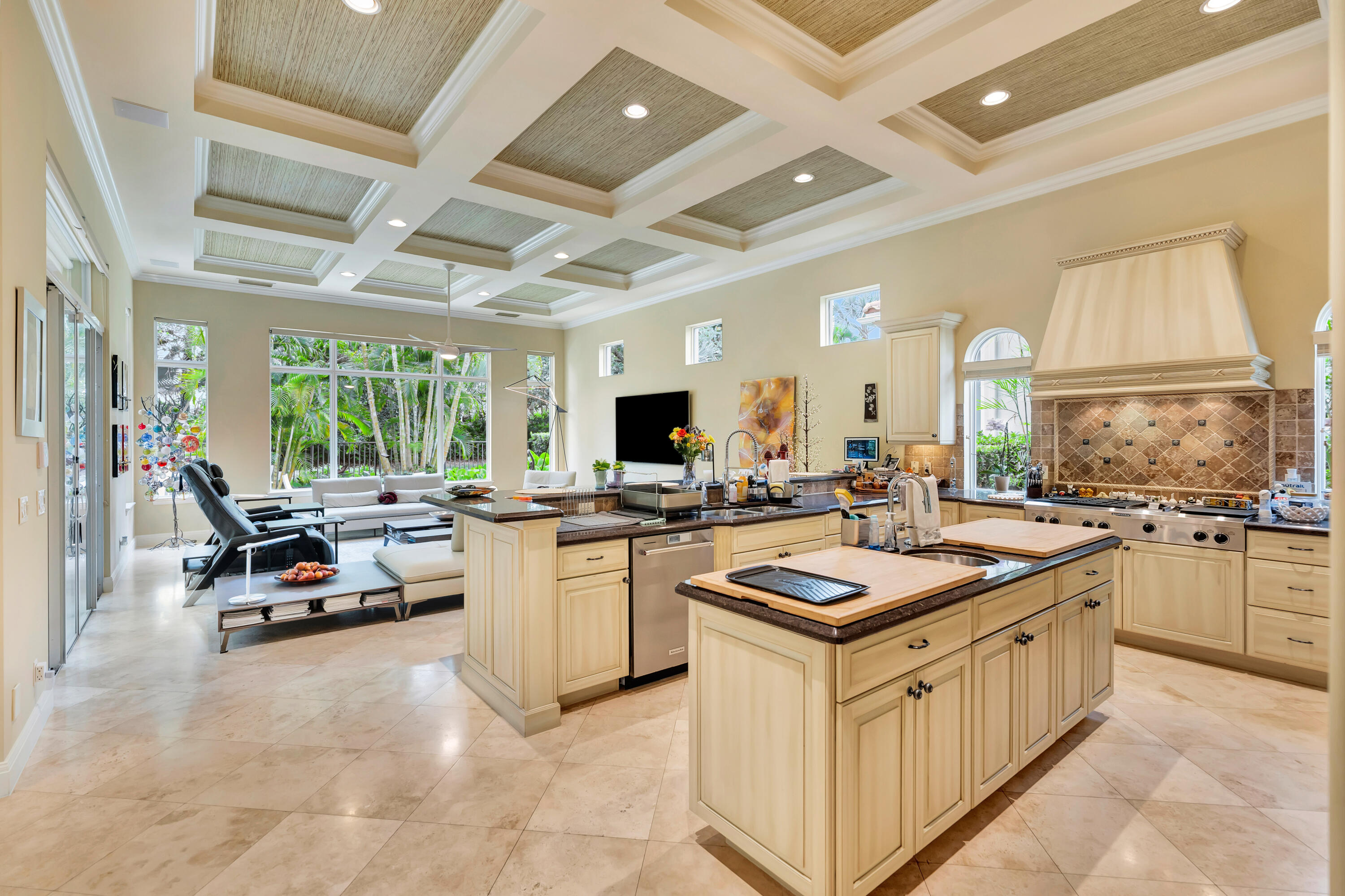 OLD PALM 2 - Residential