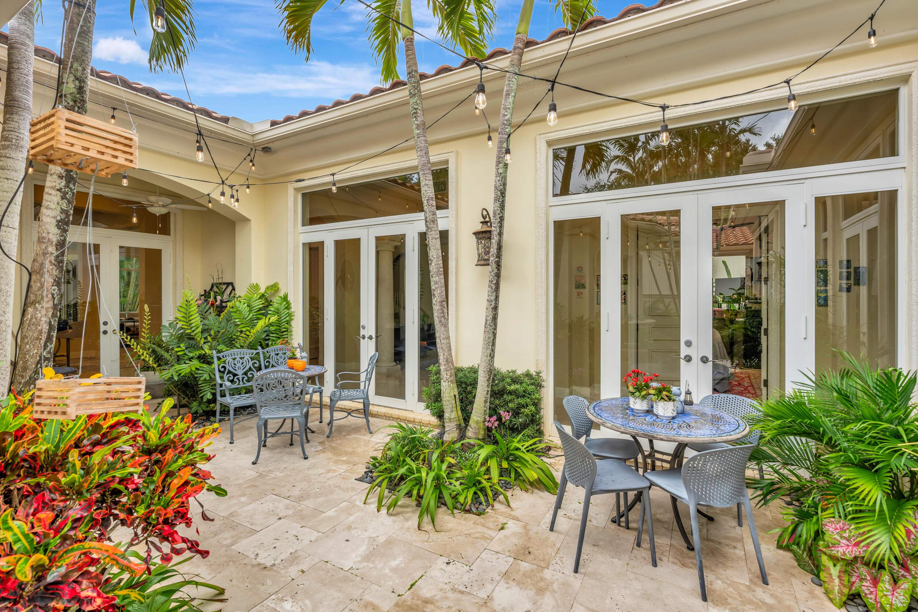 OLD PALM 2 - Residential