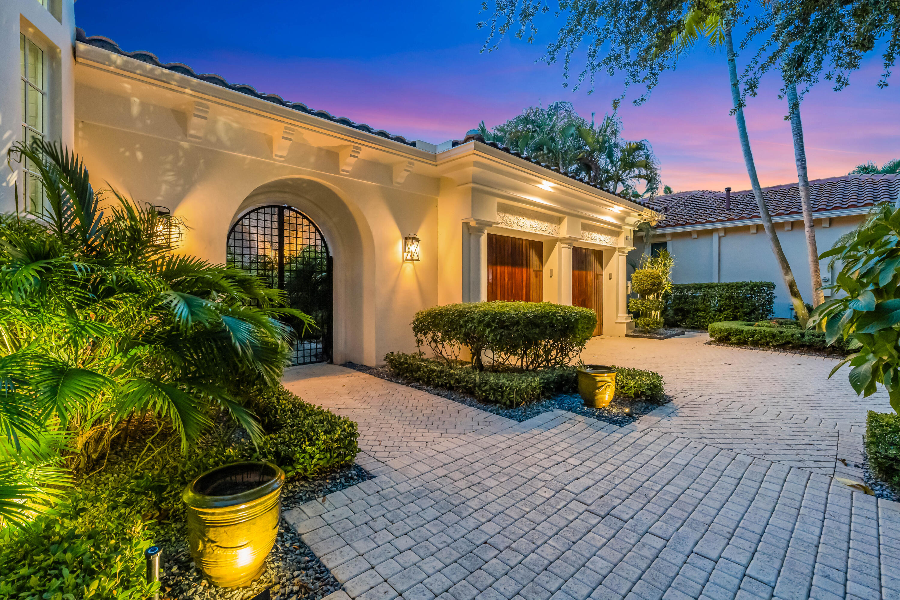 OLD PALM 2 - Residential