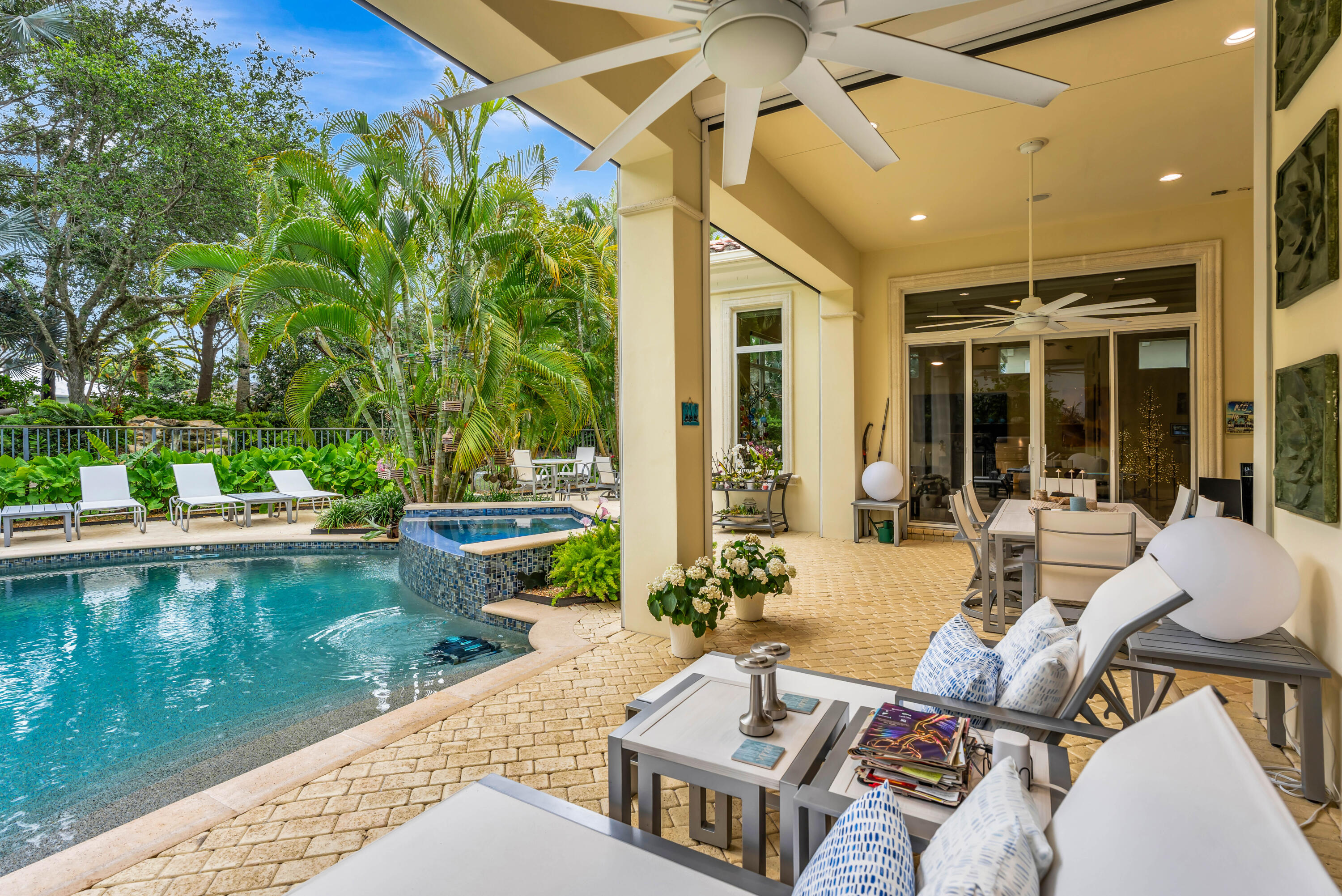 OLD PALM 2 - Residential