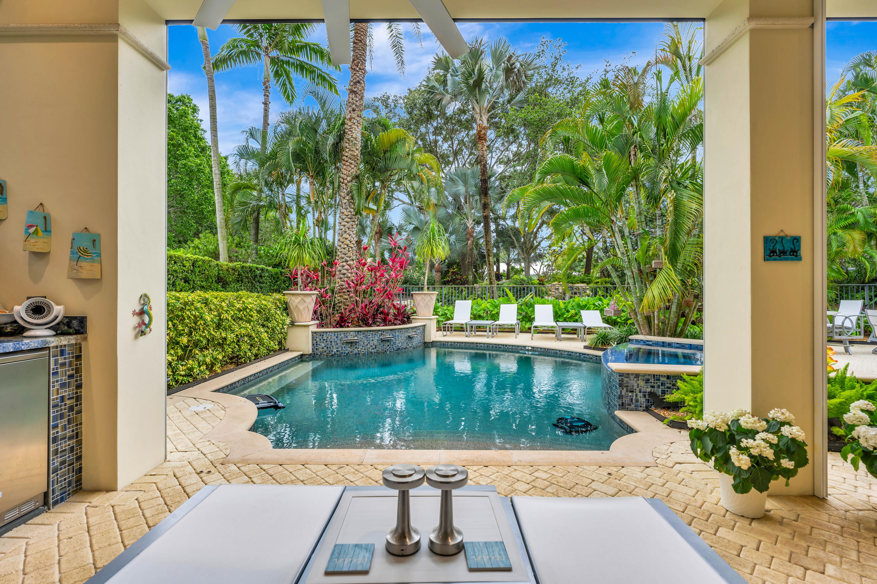 OLD PALM 2 - Residential