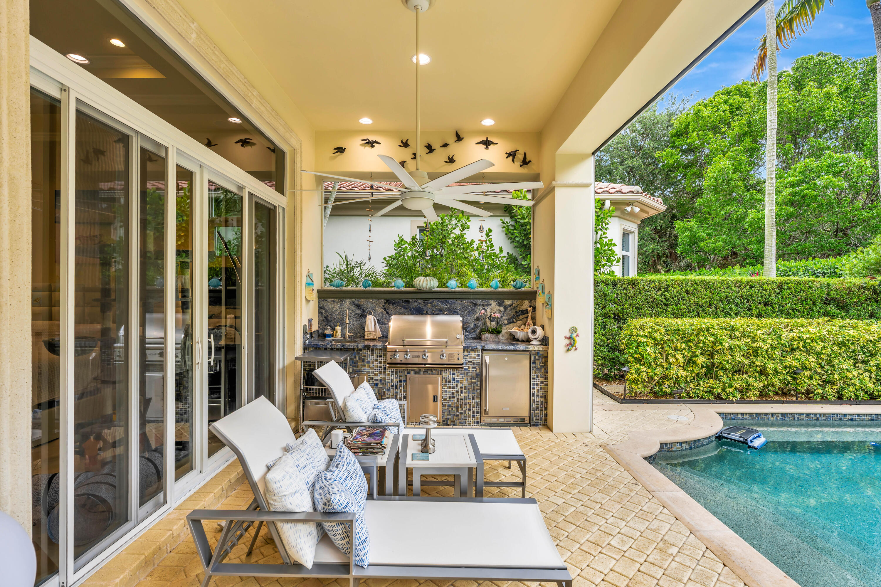 OLD PALM 2 - Residential