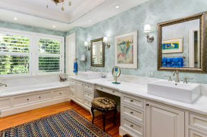 ROYAL PARK - Residential