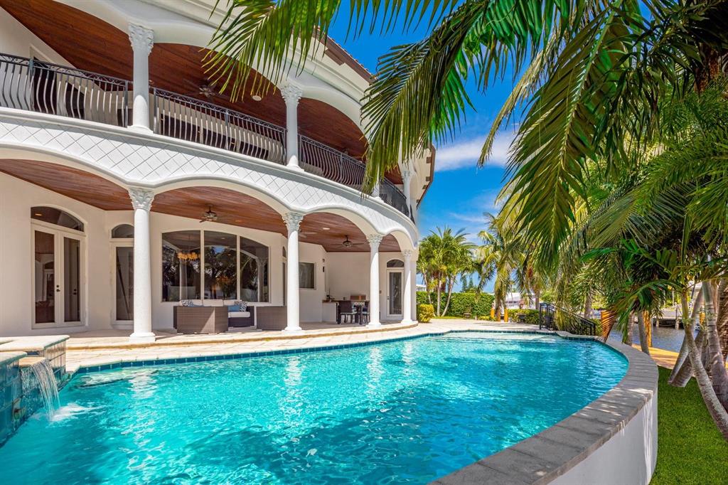 VENETIAN ISLES 1ST SEC - Residential