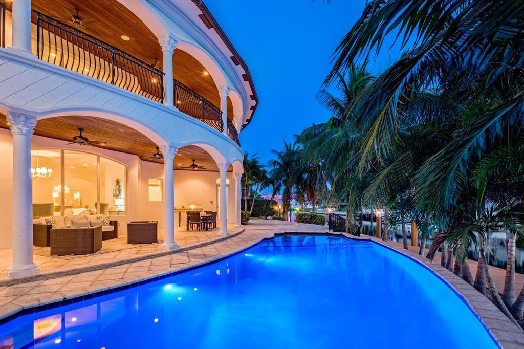 VENETIAN ISLES 1ST SEC - Residential