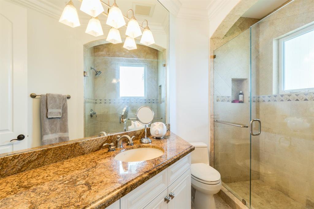 VENETIAN ISLES 1ST SEC - Residential