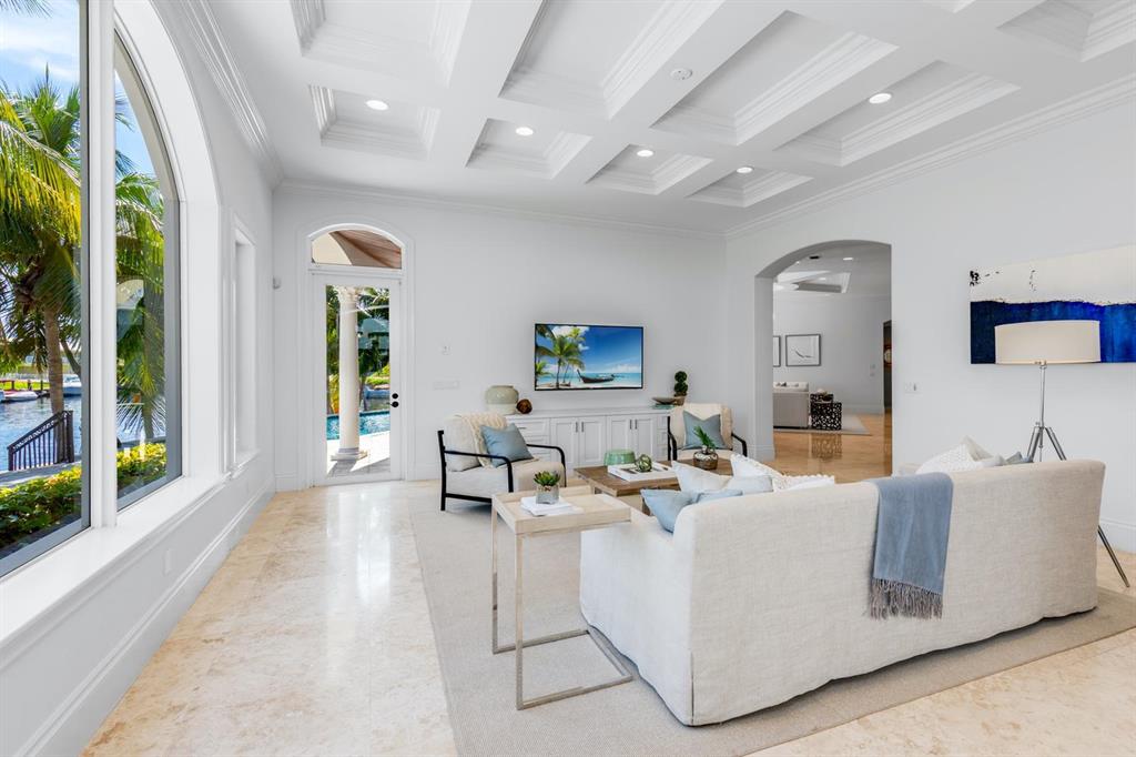 VENETIAN ISLES 1ST SEC - Residential