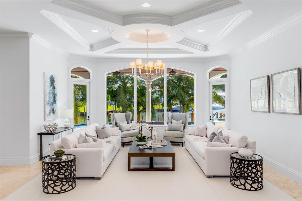 VENETIAN ISLES 1ST SEC - Residential