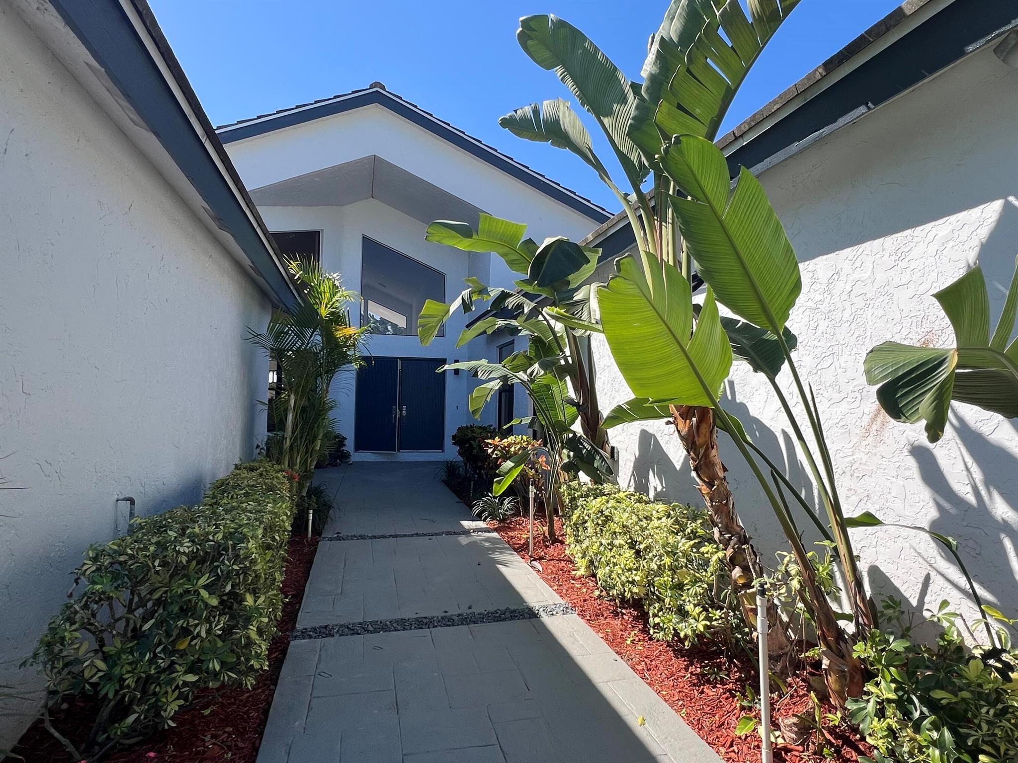 LAURELWOOD - Residential