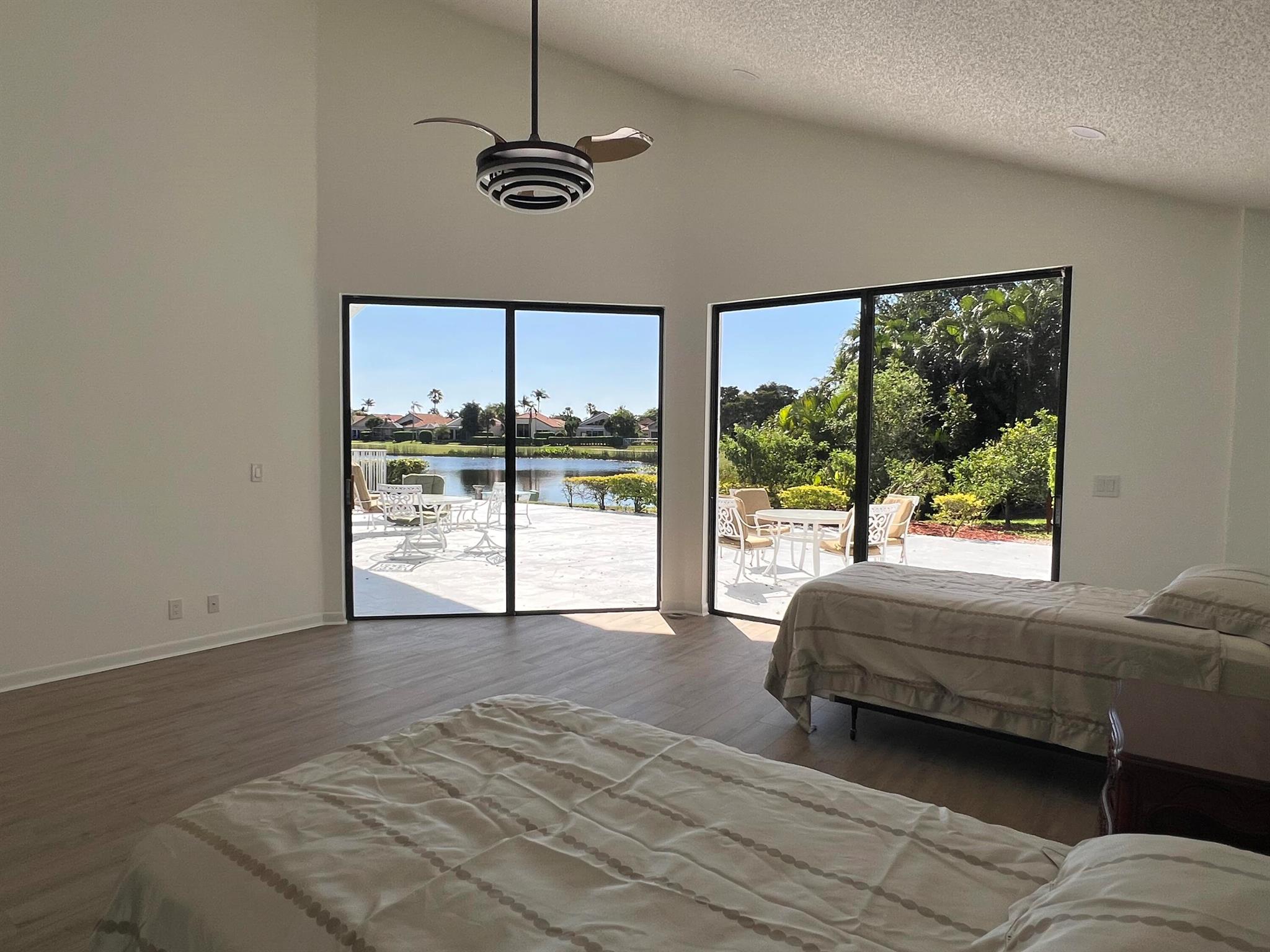 LAURELWOOD - Residential