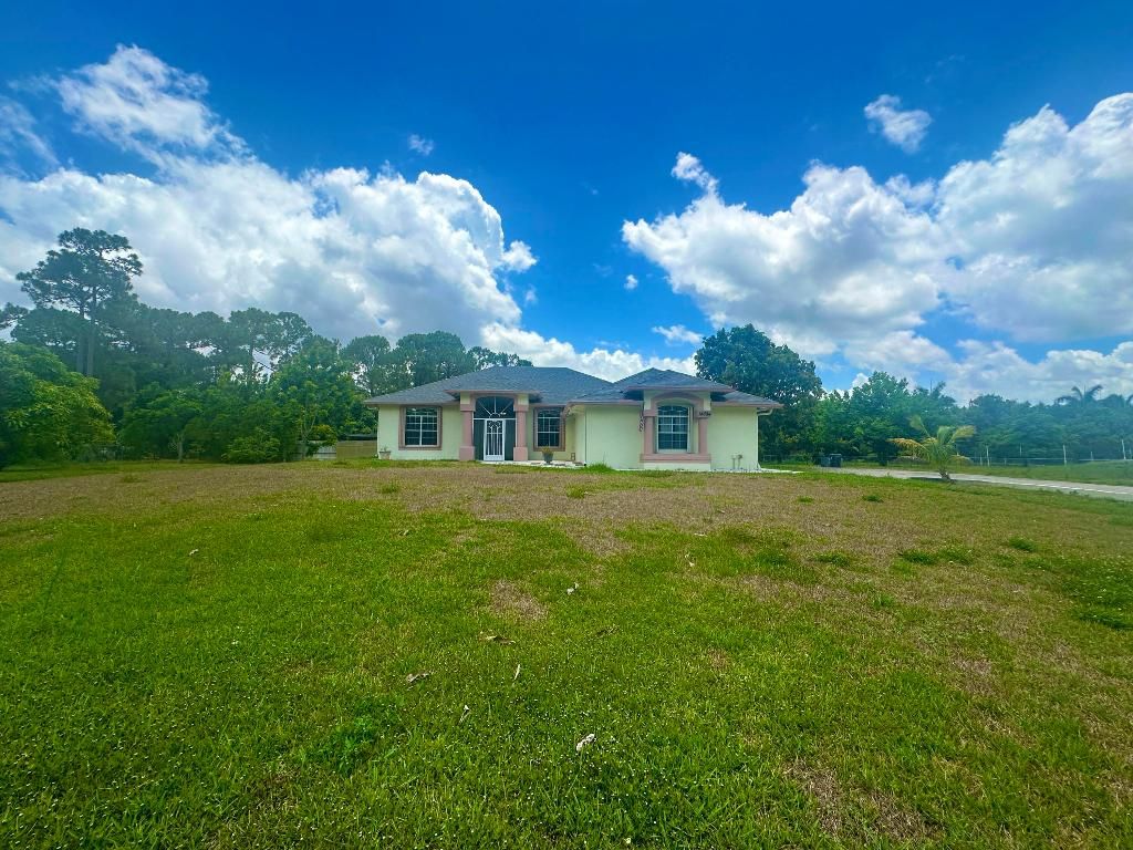 Photo of 14884 66th Street N, Loxahatchee, FL 33470 (MLS # R10993381)