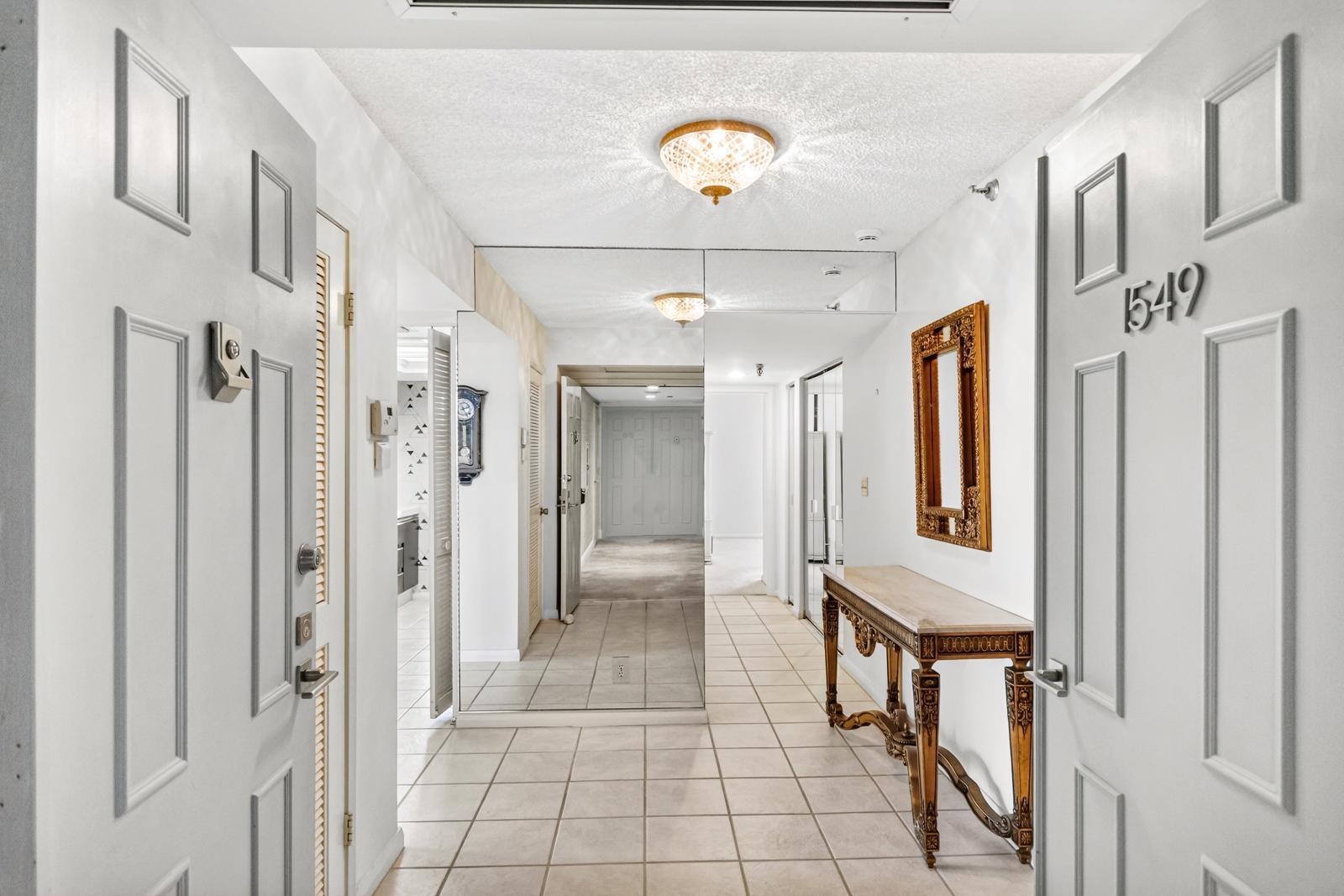 115 Lakeshore Drive 1549
