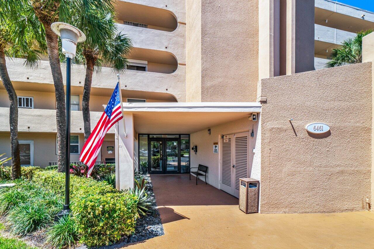 BOCA TEECA CONDO 5 - Residential