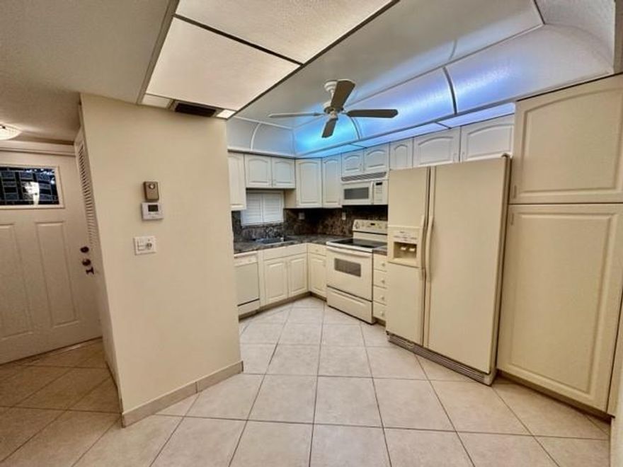 55 + COMMUNITY! ANNUAL RENTAL INCLUDES Association Dues, water, internet & basic cable TV., 1,170 SF, 2BR/2BA. PAR 3 - 8TH GREEN AND WATER VIEWS! NEW LUXURY VINYL PLANK FLOORING IN LIVING AREAS. FREE golf (except cart fees) on two 18 hole courses (PGA & Par3); Amenities include Restaurant, Billiard Room, Bbq/Picnic Area, Clubhouse, Courtesy Bus, Exercise Room, Heated Pool, Library, Putting Green, Sauna, Shuffleboard, Tennis, Pickle Ball, Vehicle Wash Area, Electric Car Charging Station. Close to shopping, dining & highways. 15 min. to the beach. QUIET! ALMOST TRAFFIC FREE! EXCELLENT OPPORTUNITY!