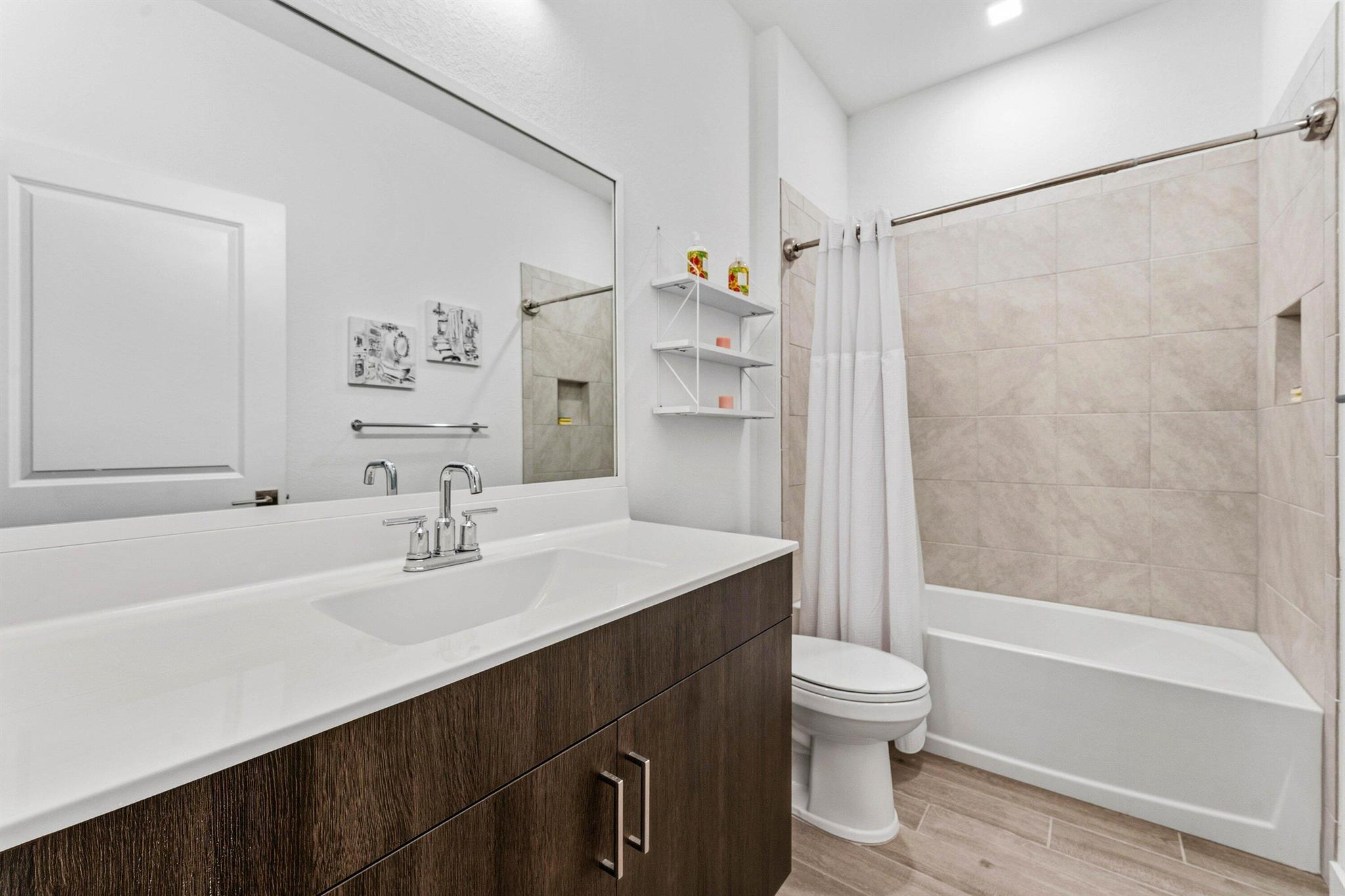 SEABRANCH - Residential