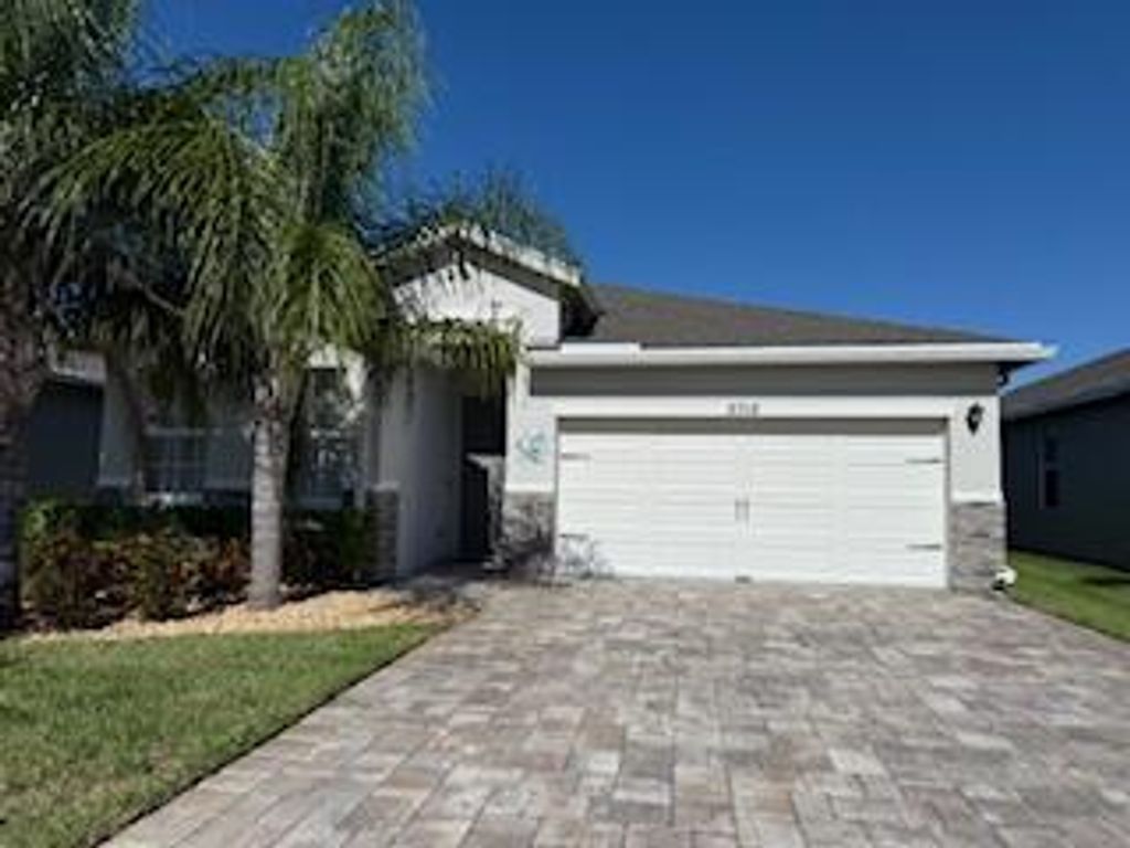 Photo of 5715 SE Canyata Court, Hobe Sound, FL 33455 (MLS # R11147014)