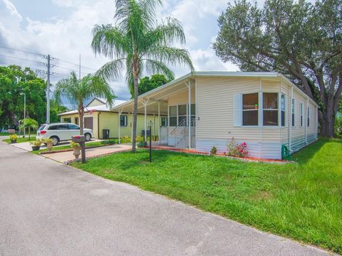 A home in Port St Lucie