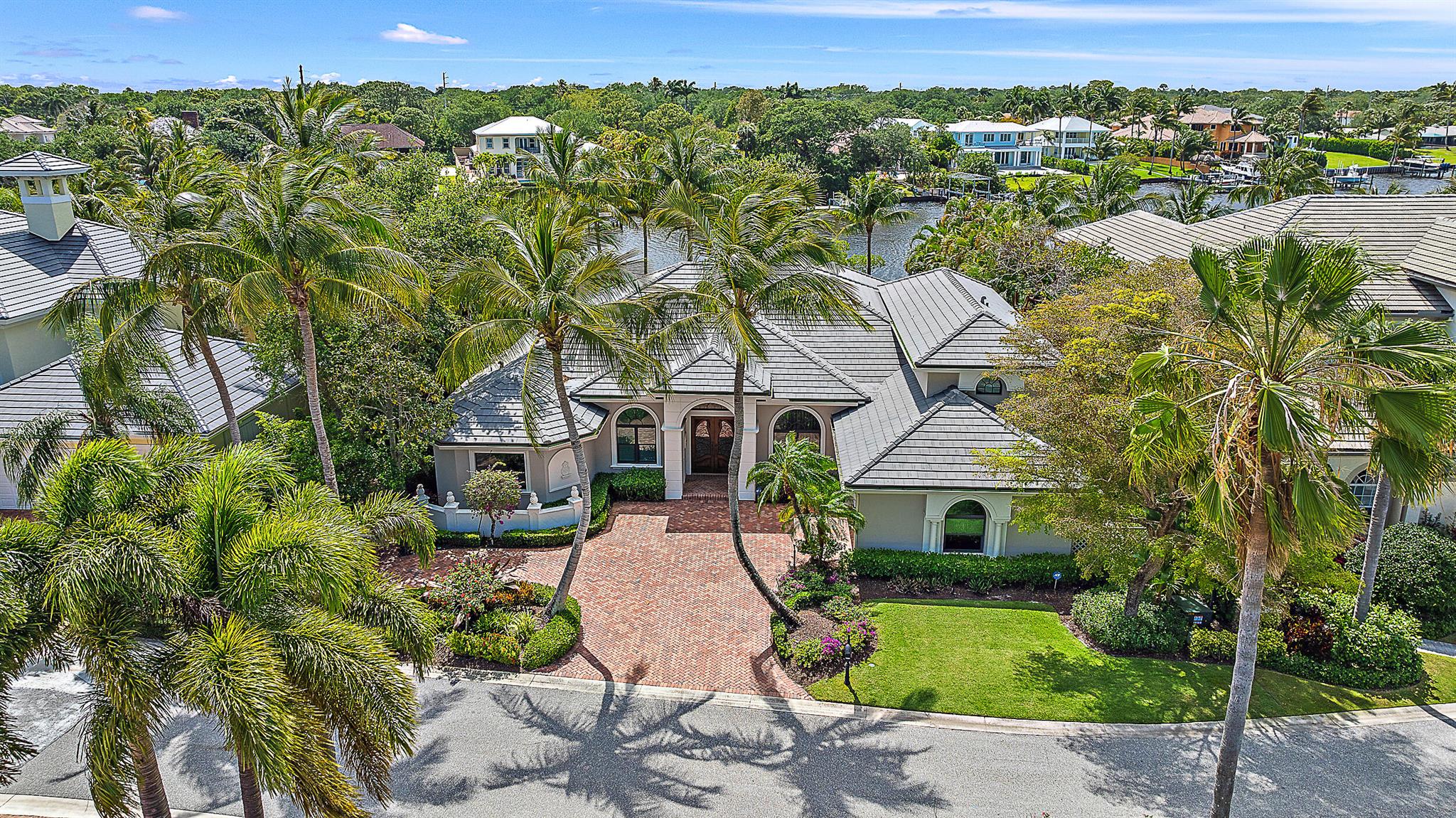 Islands of Jupiter - Residential