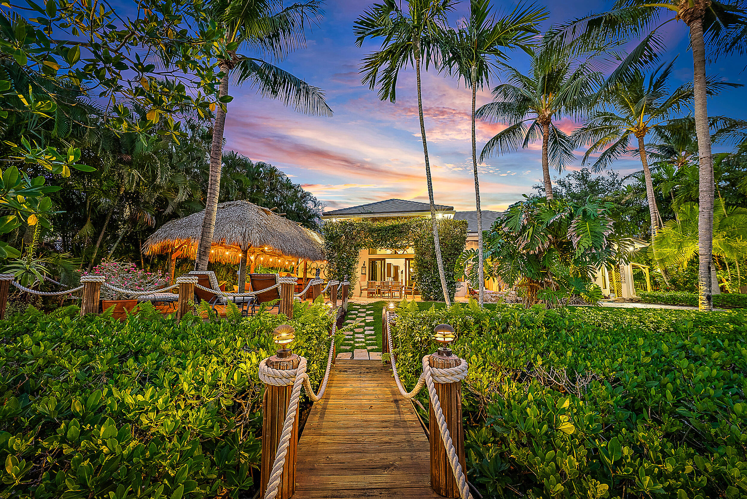 Islands of Jupiter - Residential