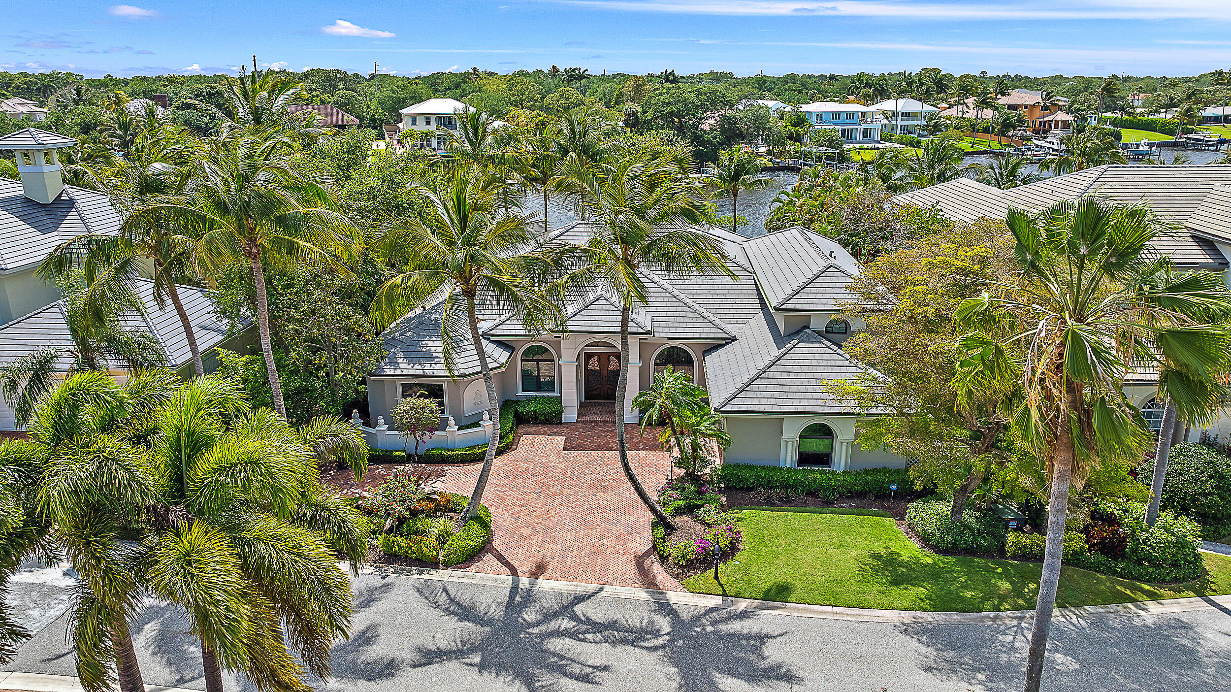 Islands of Jupiter - Residential