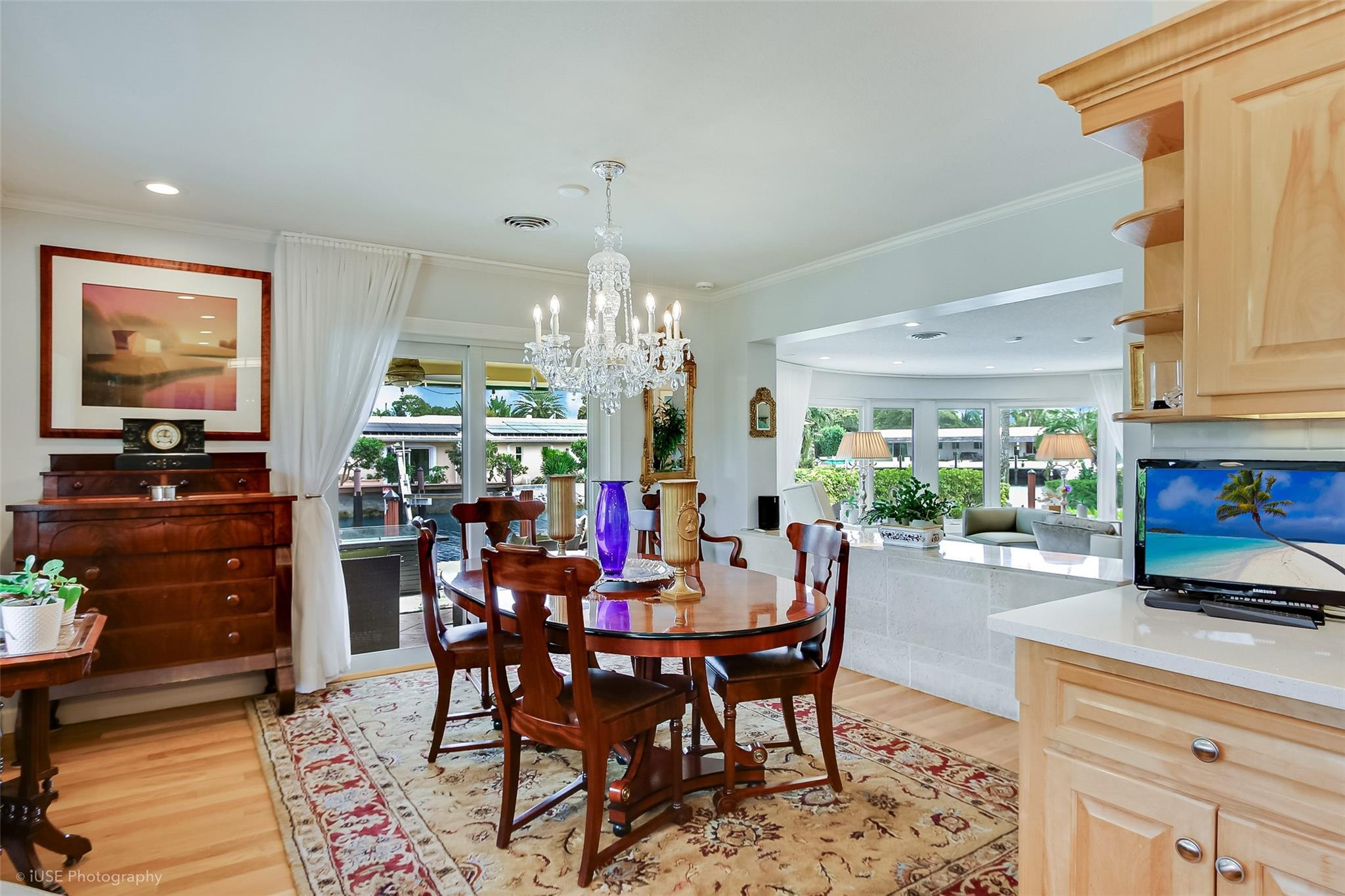 MIDDLE RIVER MANOR - Residential