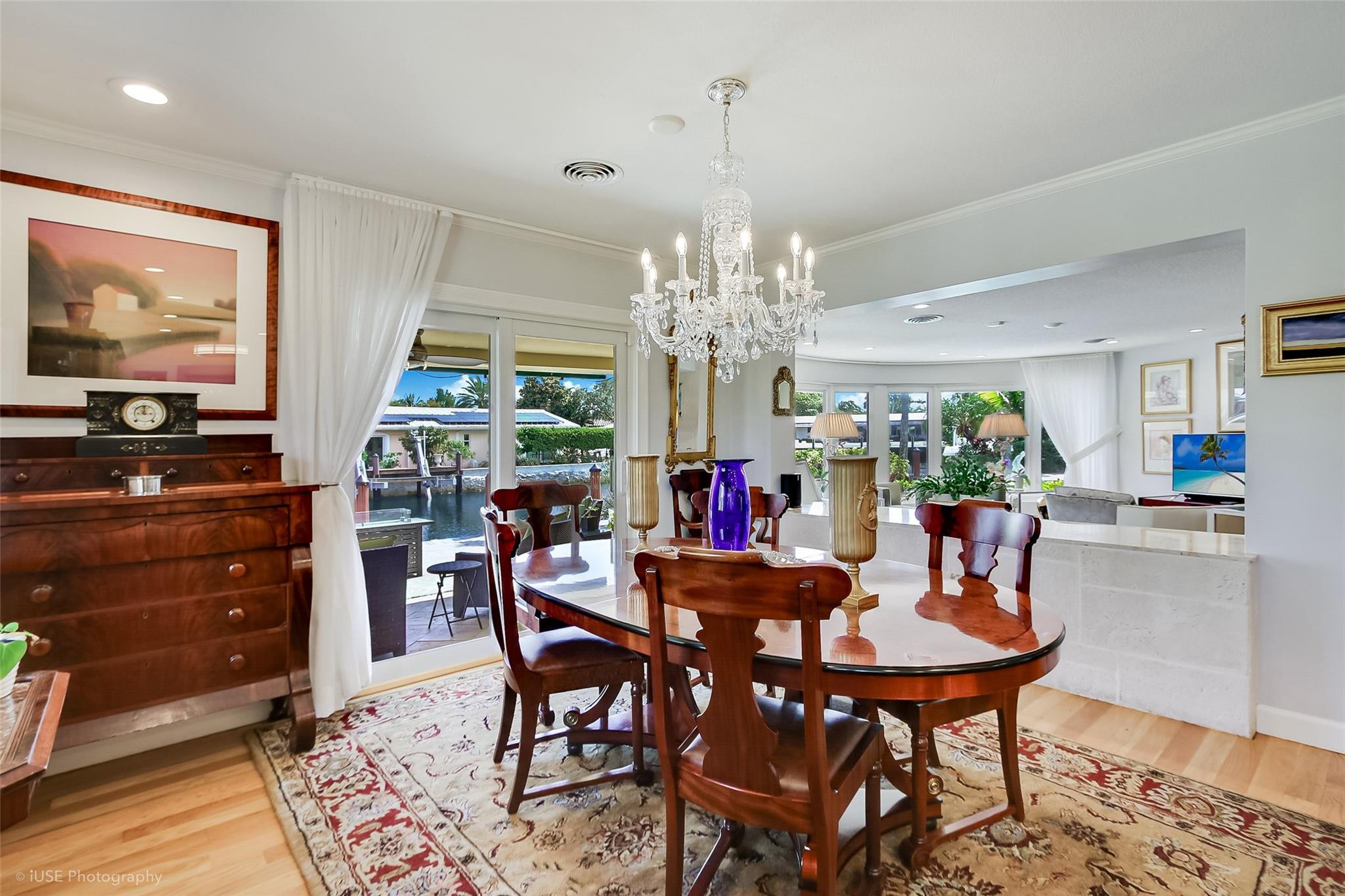 MIDDLE RIVER MANOR - Residential