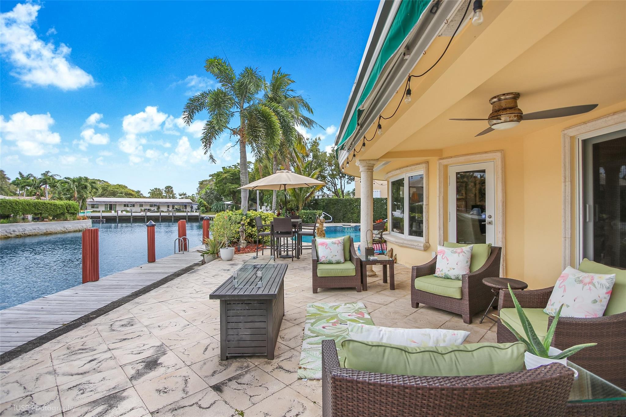 MIDDLE RIVER MANOR - Residential