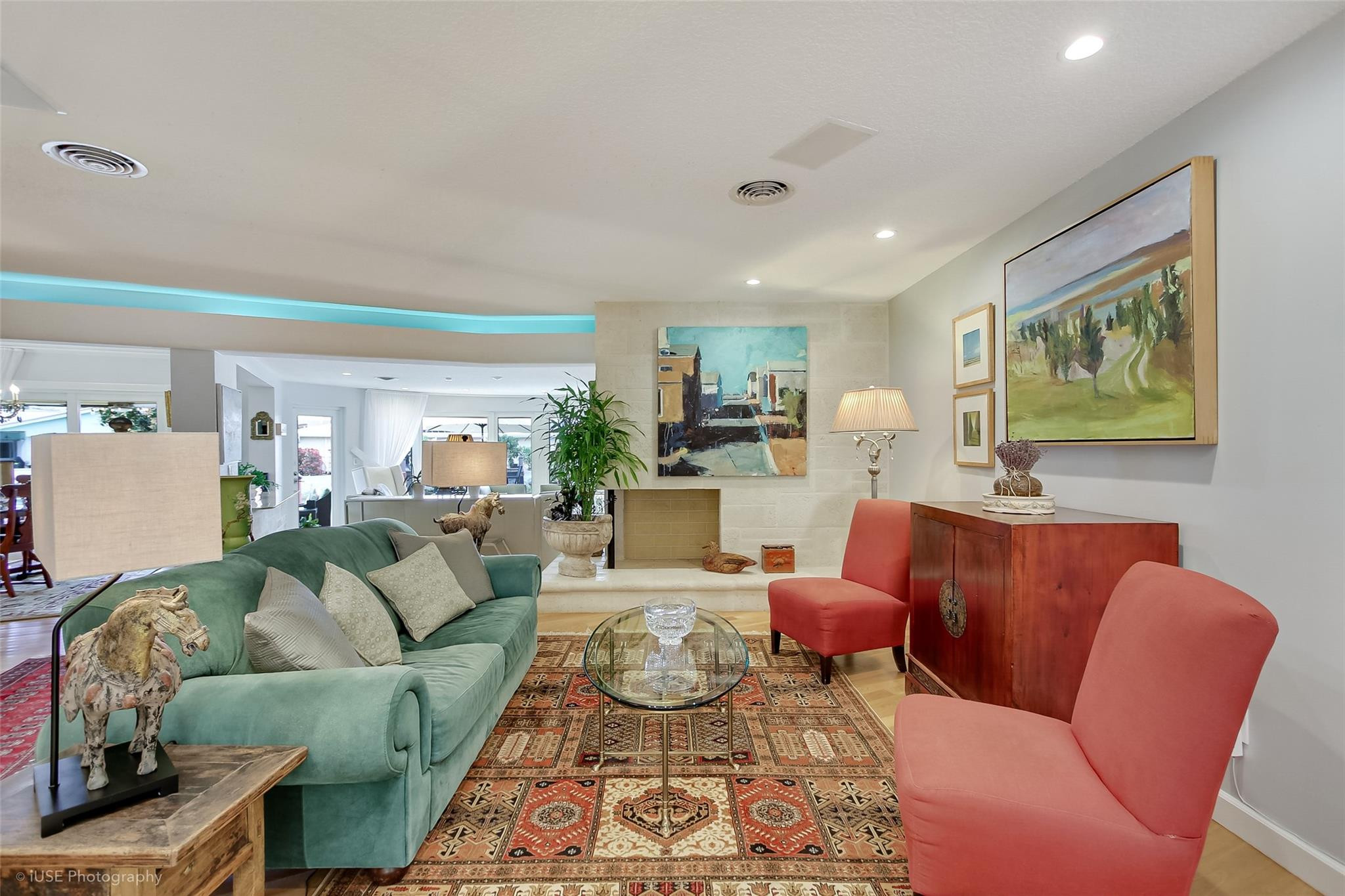 MIDDLE RIVER MANOR - Residential