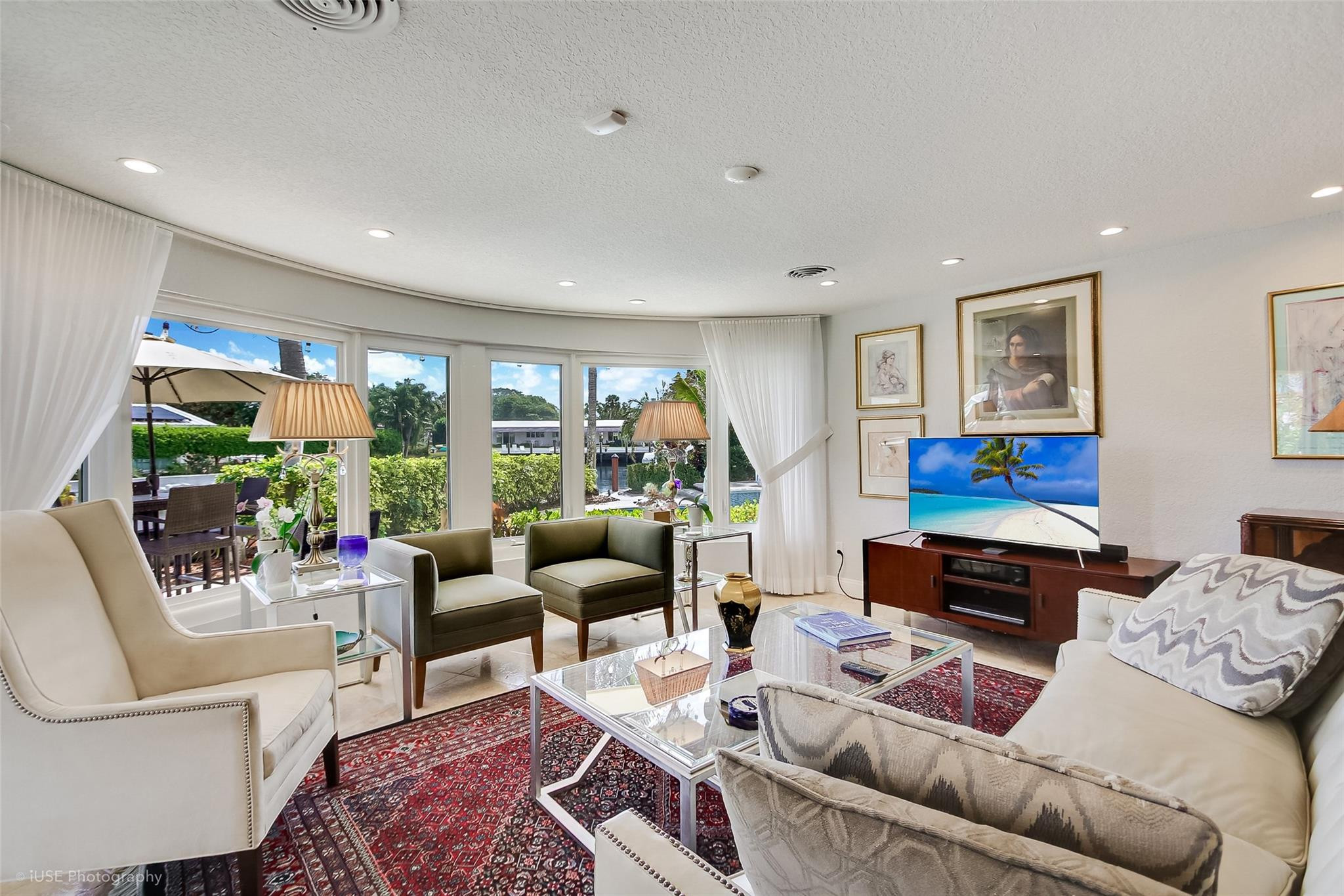 MIDDLE RIVER MANOR - Residential