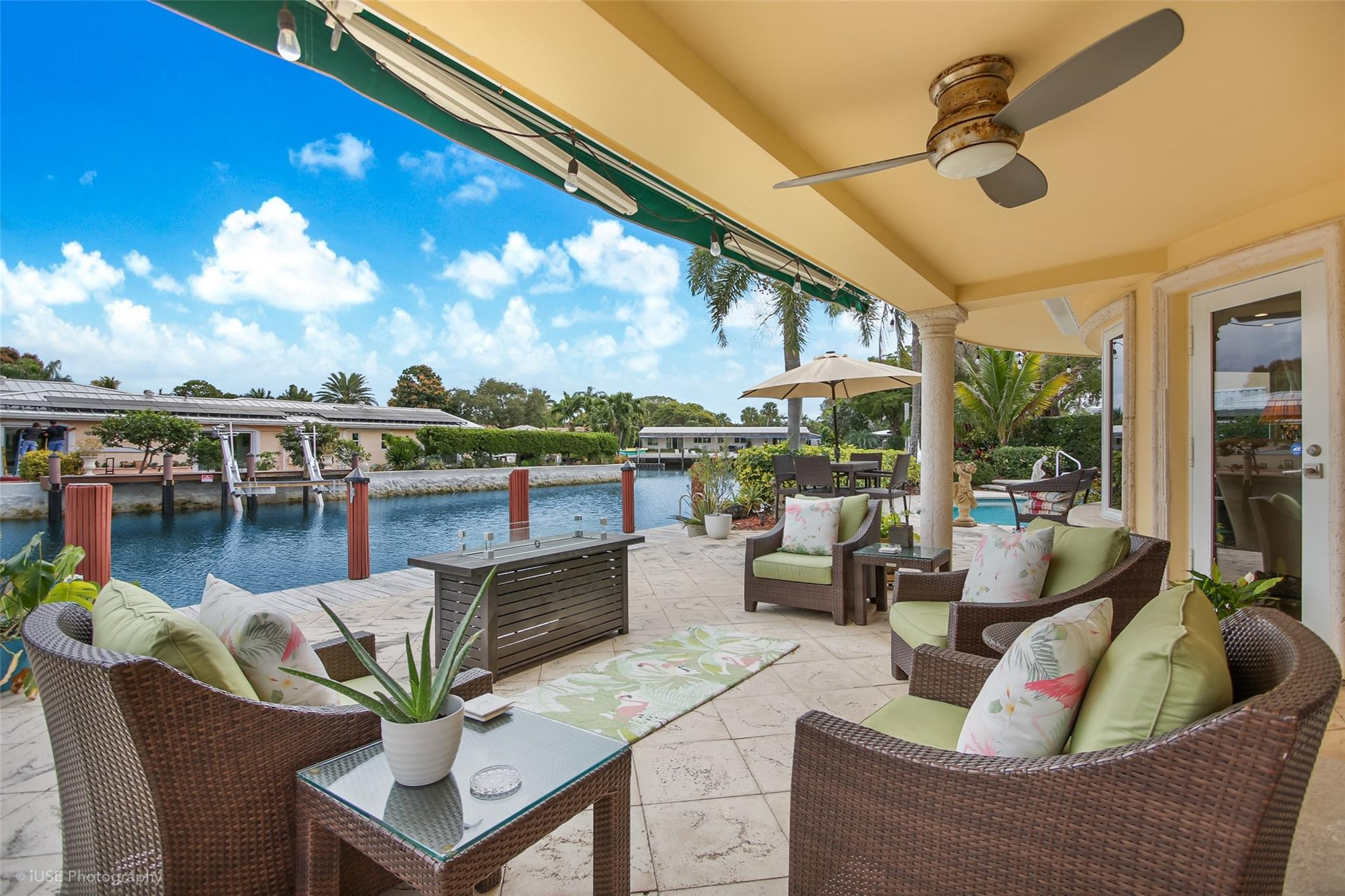 MIDDLE RIVER MANOR - Residential