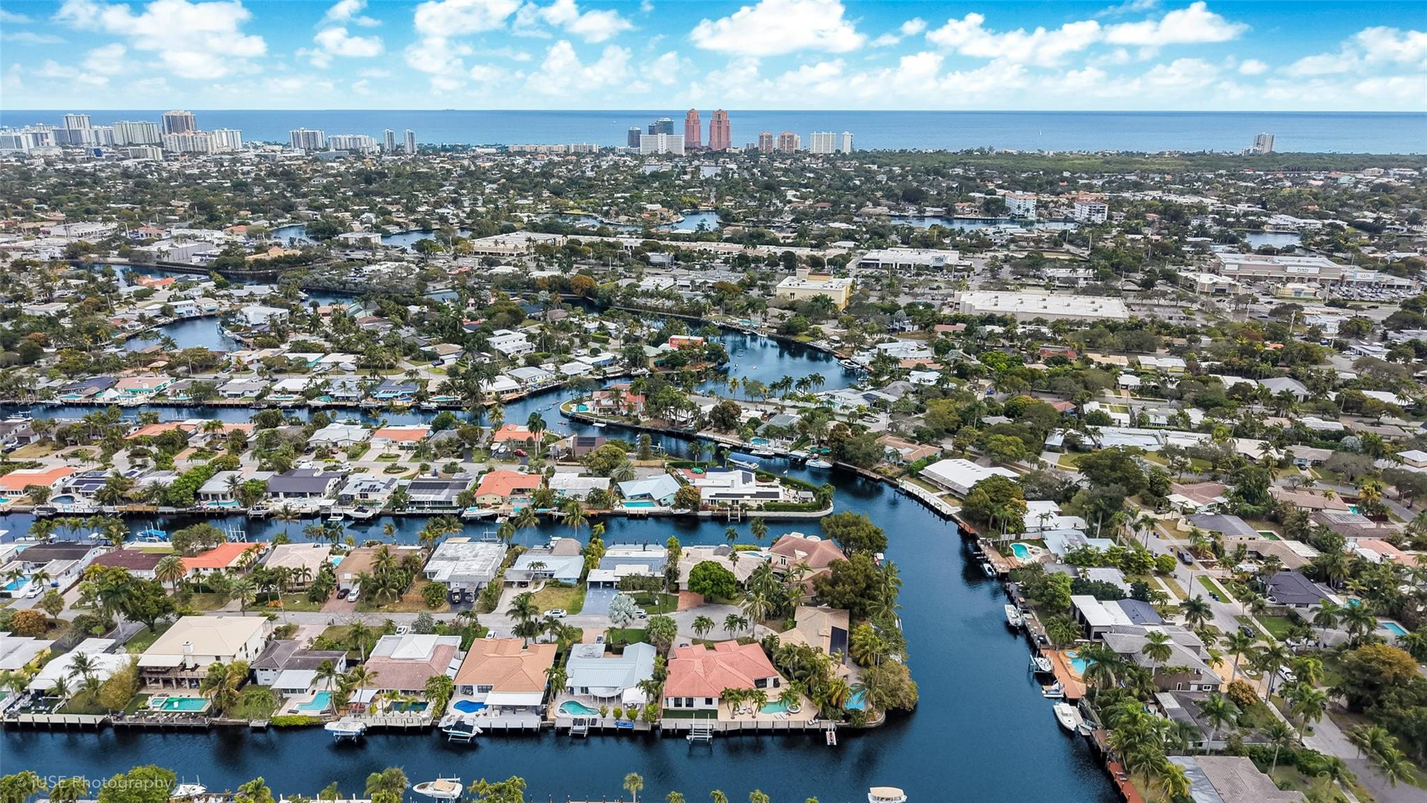 MIDDLE RIVER MANOR - Residential