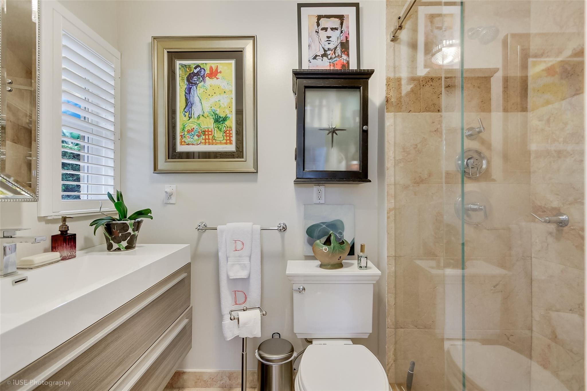 MIDDLE RIVER MANOR - Residential