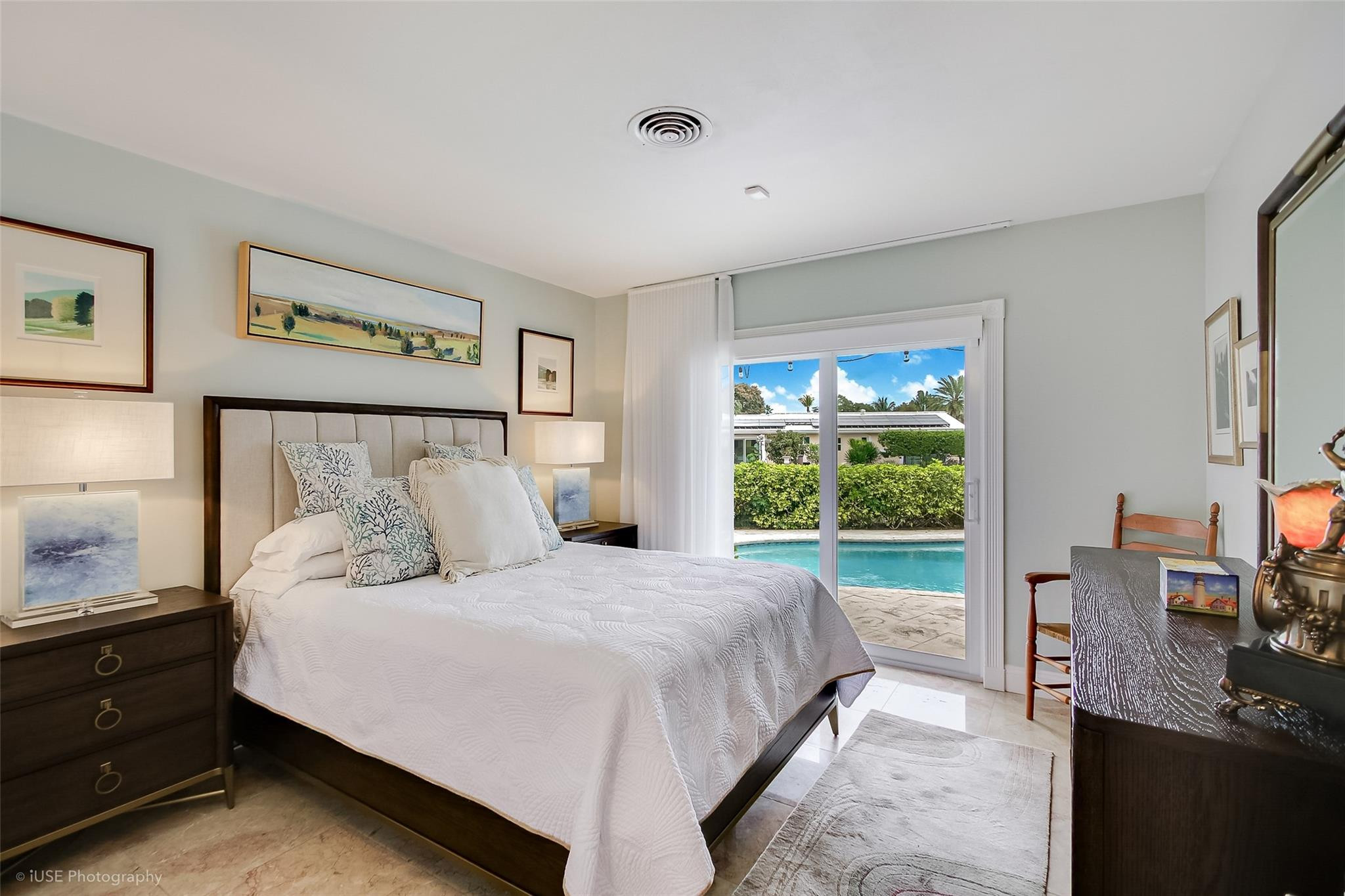 MIDDLE RIVER MANOR - Residential