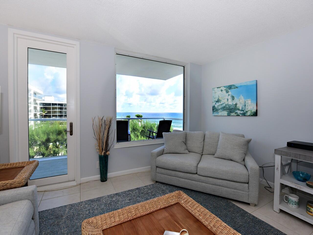 PATRICIAN OF PALM BEACH CONDO - Residential